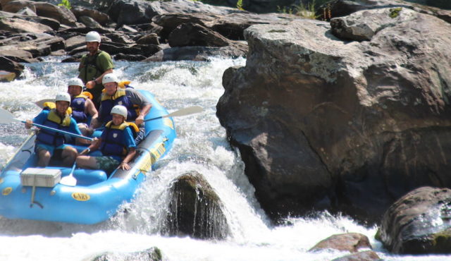 photo of raft on the Chattooga River