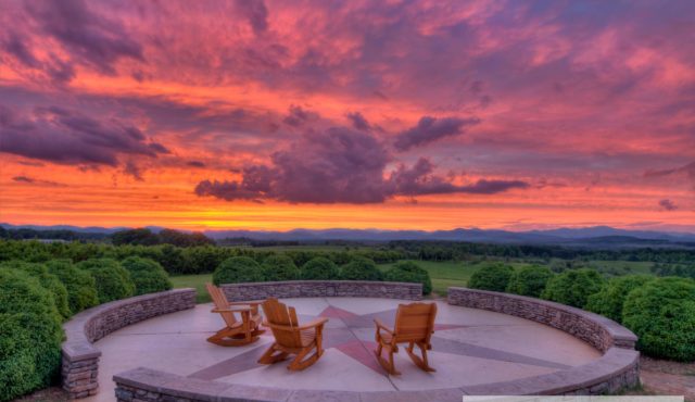 picture of sunset at Chattooga Belle Farm