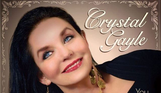 Crystal Gayle in concert