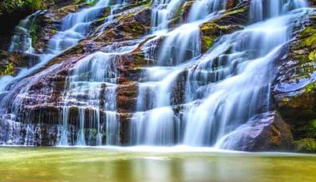 photo of upper brasstown falls