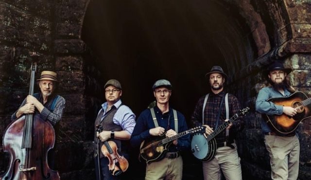 photo of the band Appalachian Roadshow