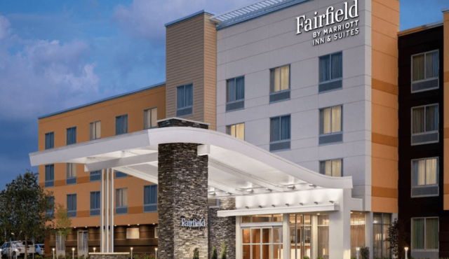 photo of front of Fairfield Inn Seneca