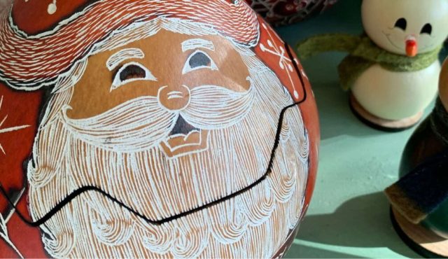 image of gourd Santa and snowmen