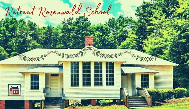 image of Retreat Rosenwald School with garland