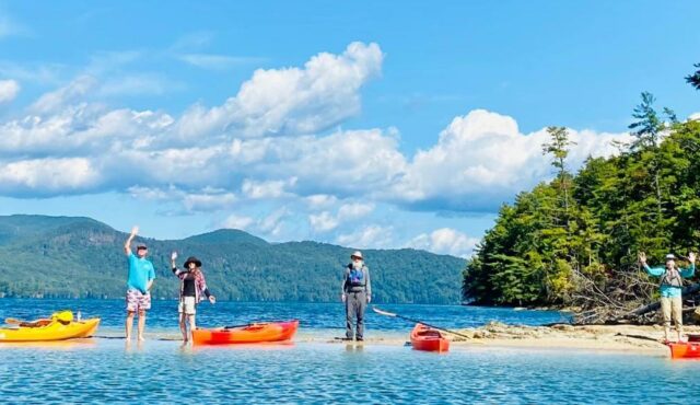 featured image of kayaks