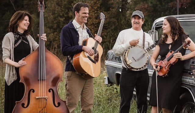 photo of Pilgrims bluegrass band